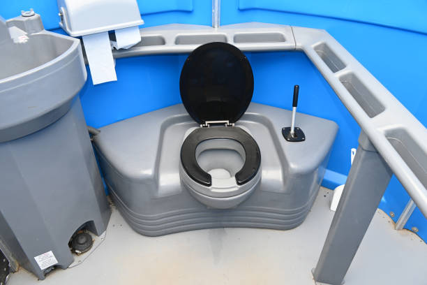 Best Portable restroom trailer rental  in Simmesport, LA
